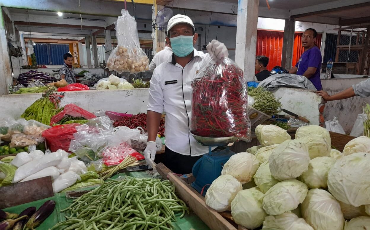 Persiapan Ramadan, Dinas Ketahanan Pangan PPU Periksa Sayuran di Pasar
