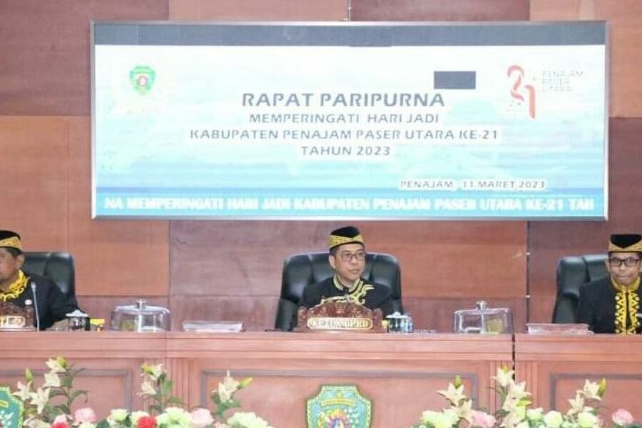 Saat Paripurna HUT PPU, Ketua DPRD Minta Masyarakat Siapkan Diri Hadapi IKN