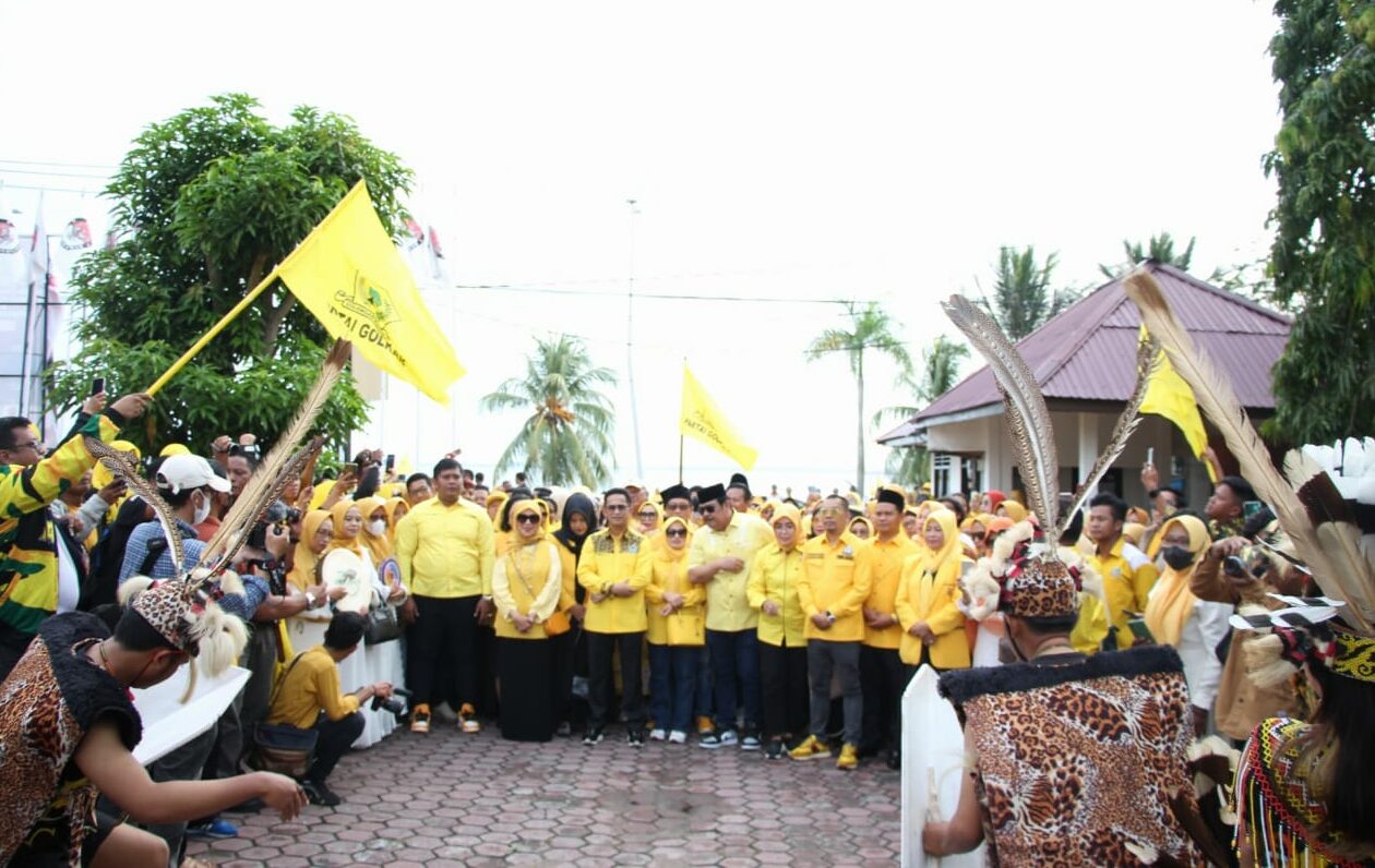 Daftar ke KPU, 20 Persen Bacaleg Golkar Balikpapan Diisi Millenial