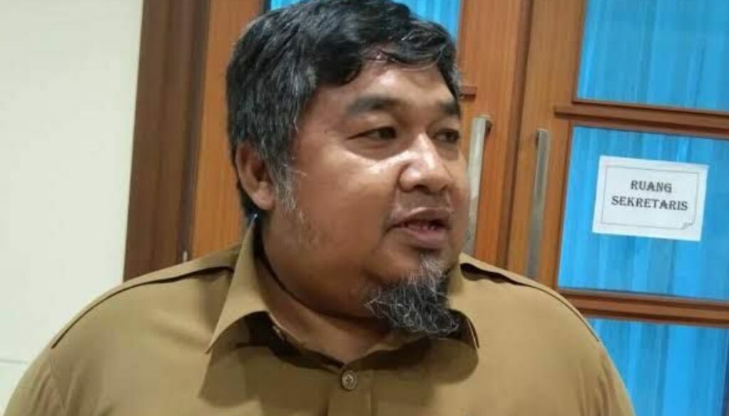 Semenisasi Jalan Poros Kahala-Tabang Terus Dikerjakan, Tahun ini bertambah 7,6 Kilometer Semenisasi Jalan Poros Kahala-Tabang Terus Dikerjakan, Tahun ini bertambah 7,6 Kilometer