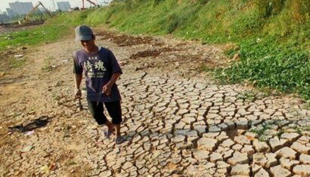 Hadapi Kekeringan, Makmur Marbun Instruksikan Penyediaan Armada Tangki Air