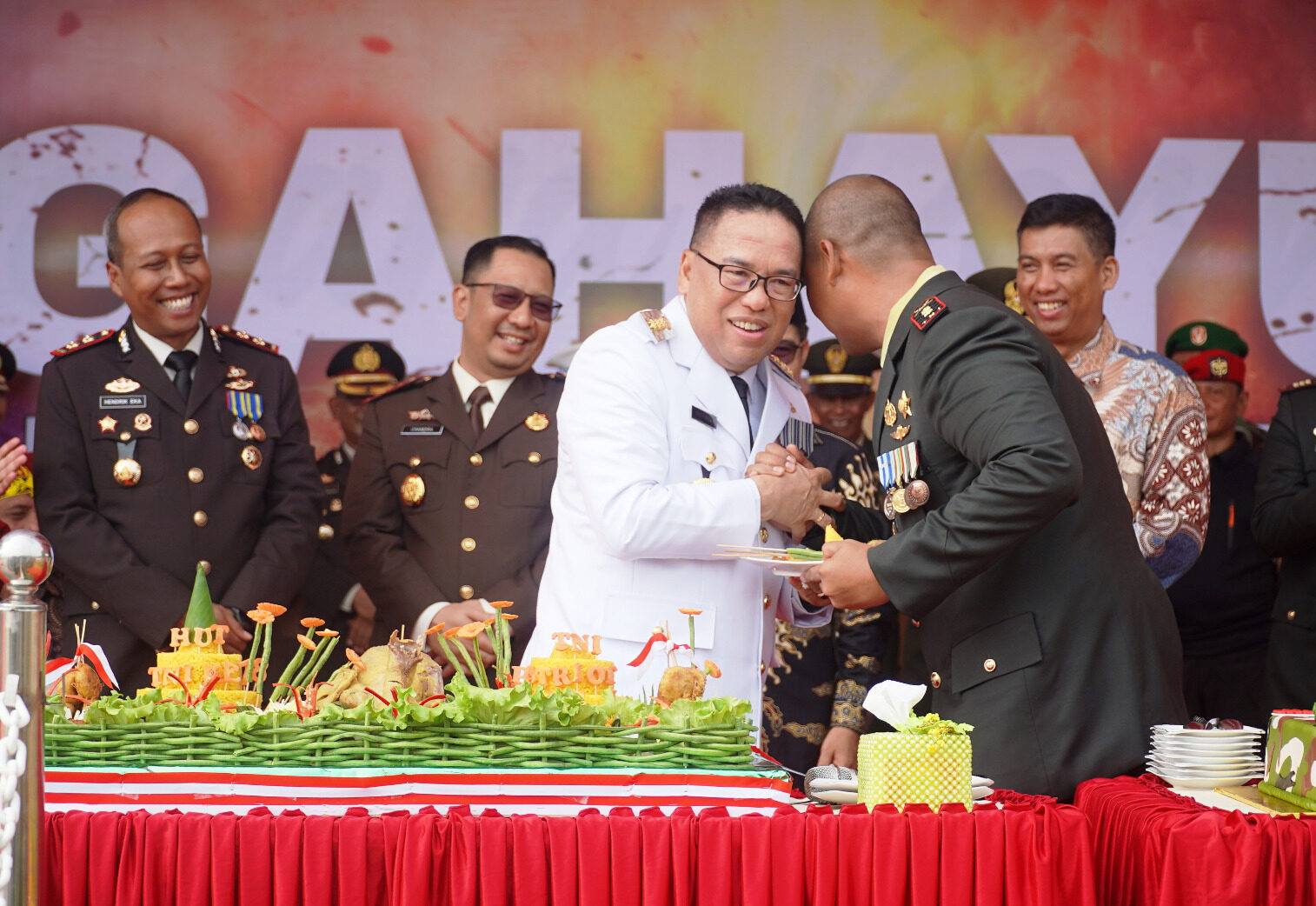 Peringatan HUT TNI Ke-78 Berjalan Khidmad, Marbun Berikan Doa Khusus Kepada Dandim 0913 PPU