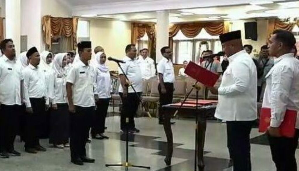 Pemkab Kukar Rotasi Pegawai Dinkes dan Disdikbud, Untuk Distribusikan SDM Secara Merata Pemkab Kukar Rotasi Pegawai Dinkes dan Disdikbud, Untuk Distribusikan SDM Secara Merata