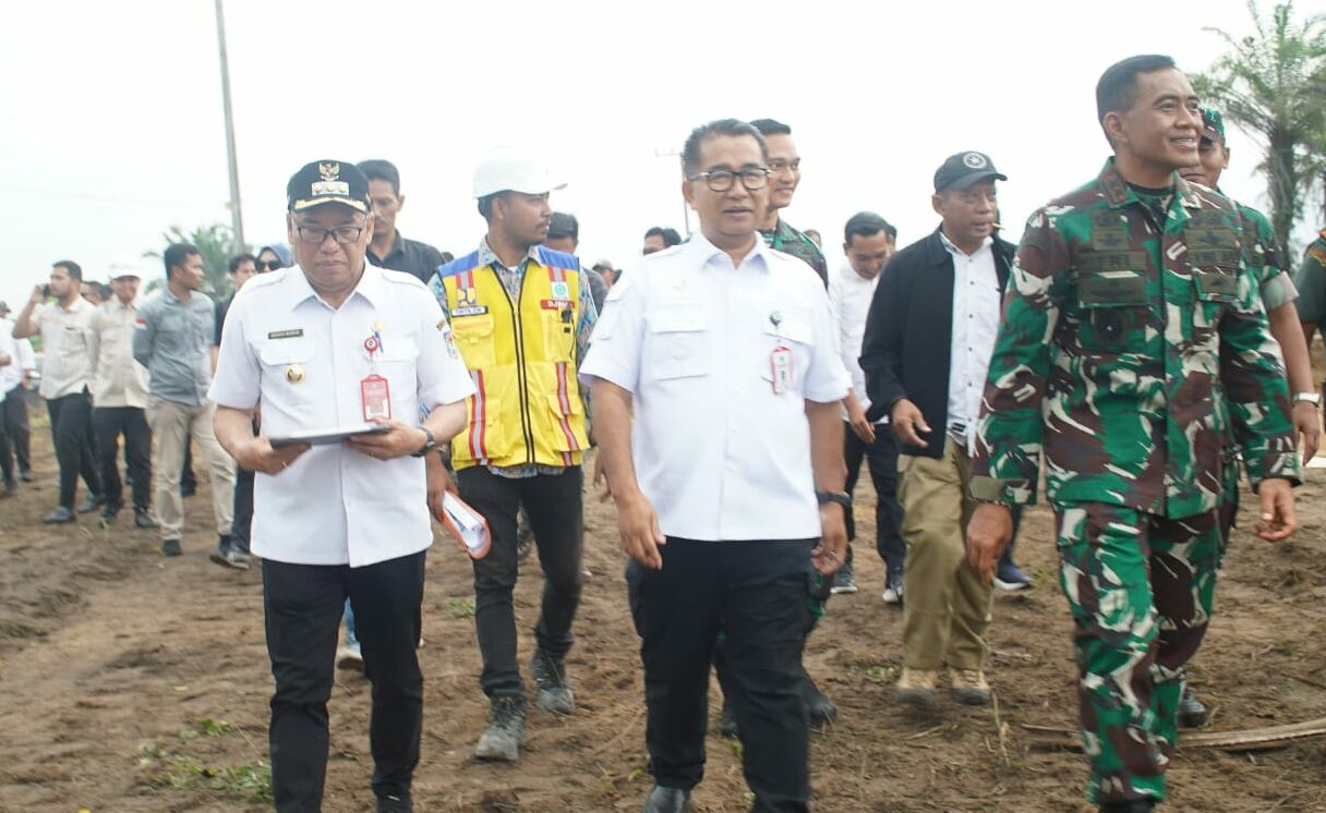 Jelang Kunjungan Presiden, Makmur Marbun Dampingi Pj Gubernur Kaltim Tinjau Lokasi Pembangunan Bandara VVIP