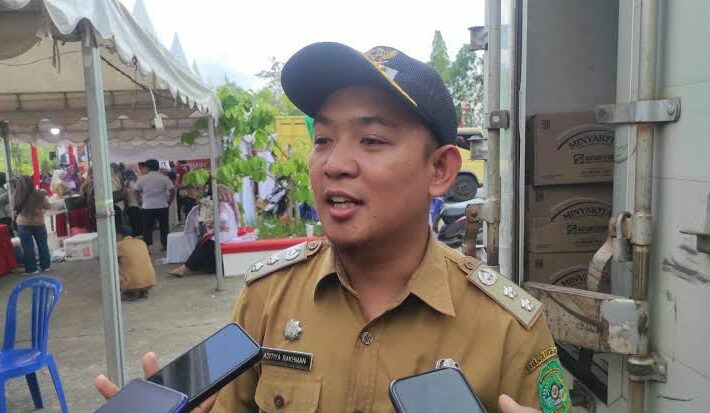 Atasi Banjir, Kelurahan Melayu Lakukan Normalisasi Drainase