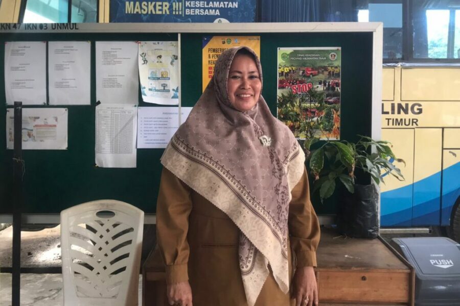 Kelurahan Petung Salurkan Bantuan Beras ke Masyarakat
