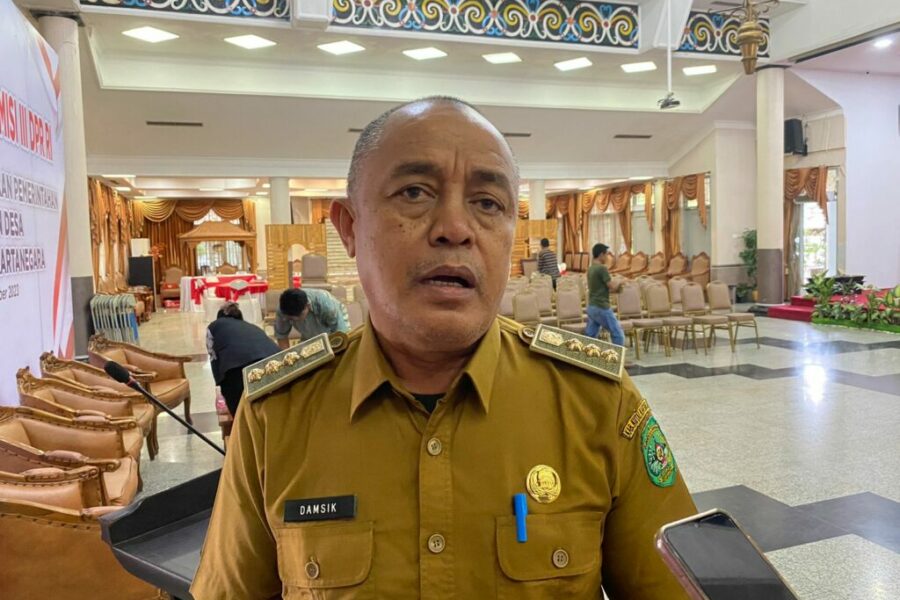Dukung Perkembangan Pertanian, Camat Samboja Lakukan Pemeliharaan Waduk