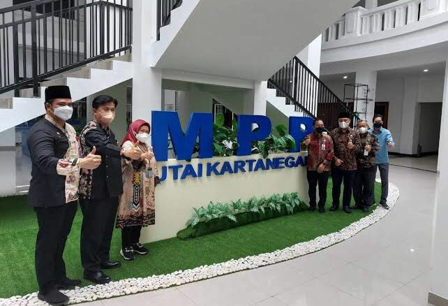 Berikan Kemudahan Pelayanan Publik DPMPTSP Kukar Punya Dua Terobosan