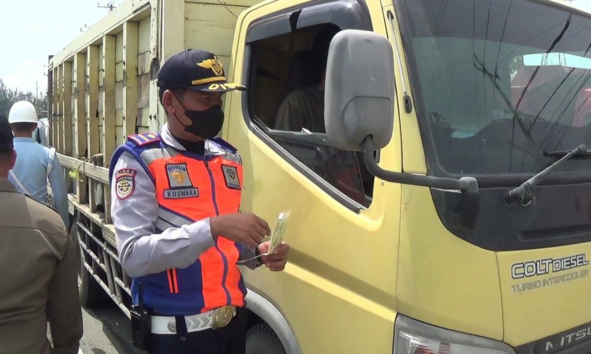 Tiga Kendaraan Terjaring Razia Dishub Bersama Tim Gabungan