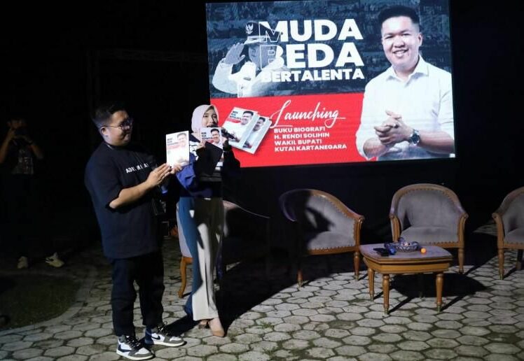 Wabup Rendi Solihin Luncurkan Buku Perdana Berjudul “Muda, Beda, Bertalenta”