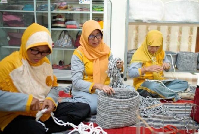 Lurah Petung Ajak DP3AP2KB dan KUKM Perindag PPU Kolaborasi Dirikan Kelompok Usaha Bersama untuk Perempuan