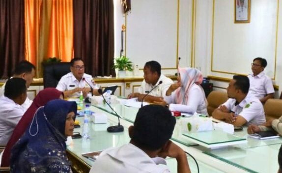 Pj Bupati PPU Pimpin Rapat Bahas Perubahan RTRW