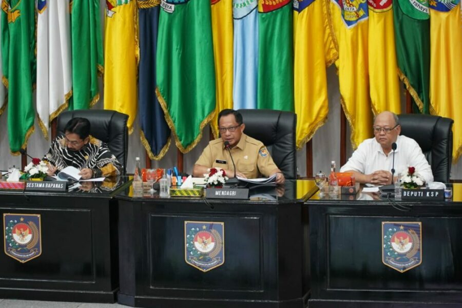 Pj Bupati Makmur Marbun Ikuti Rakor Pengendalian Inflasi Bersama Mendagri