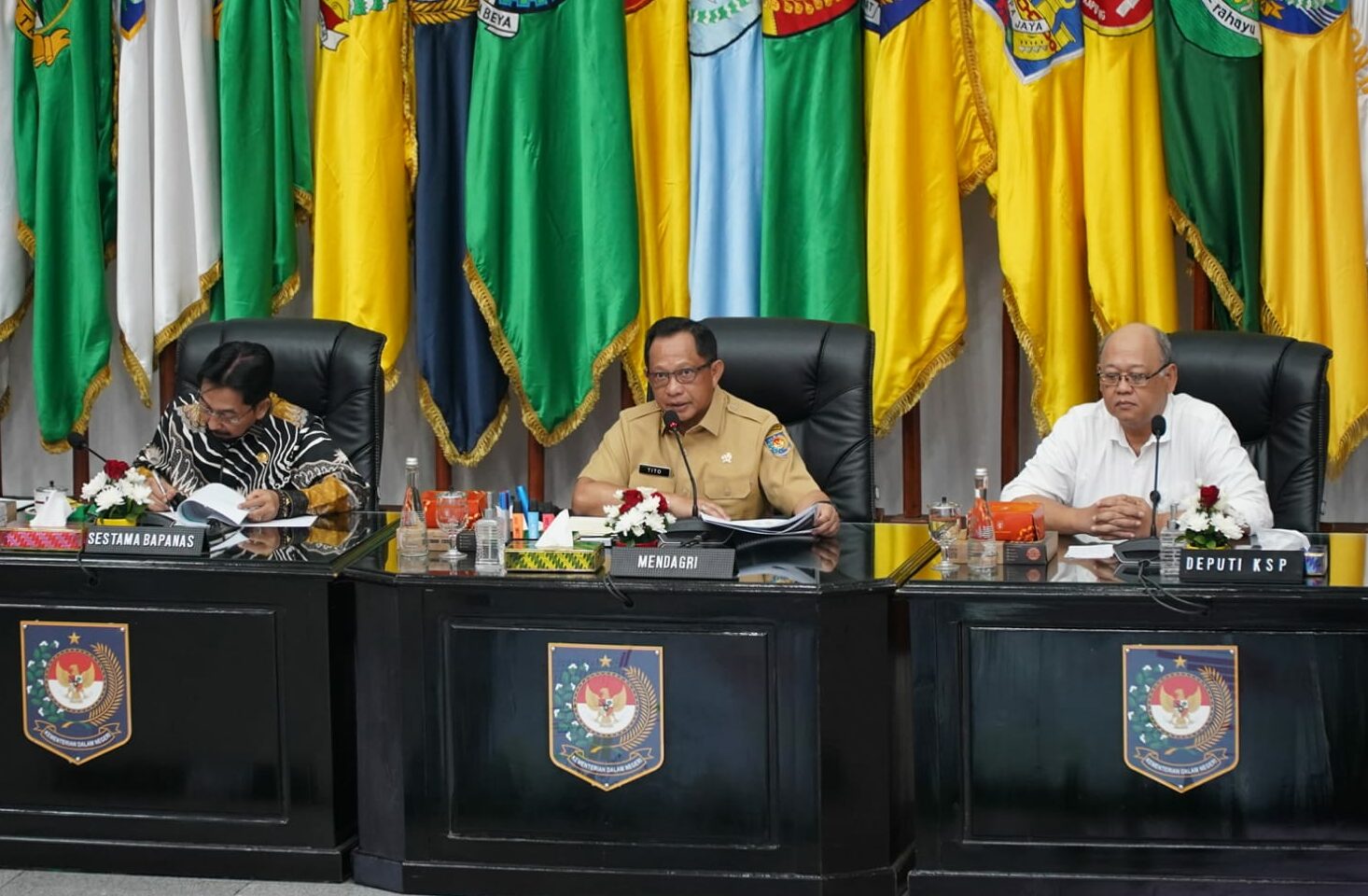 Pj Bupati Makmur Marbun Ikuti Rakor Pengendalian Inflasi Bersama Mendagri