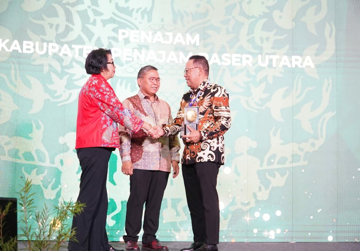 Terima Penghargaan Adipura Tahun 2023, Makmur Marbun: Kado HUT PPU Ke-22
